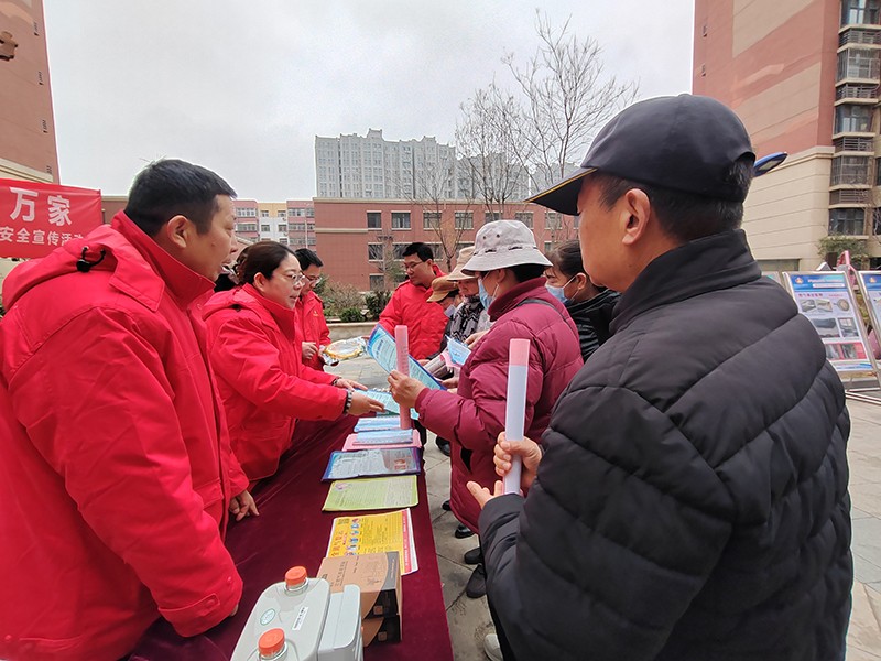 xue006.jpg xue006.jpg